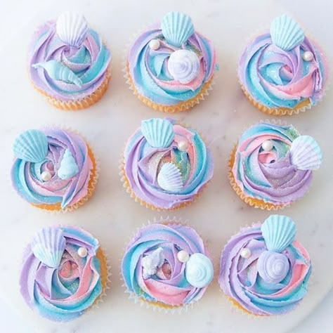 mermaid cupcakes Mermaid Cupcakes, Mermaid Birthday Cakes, Mermaid Party Ideas, Little Mermaid Party, Mermaid Theme Party, Mermaid Baby Showers, Mermaid Parties, Little Mermaid Birthday, Mermaid Theme Birthday