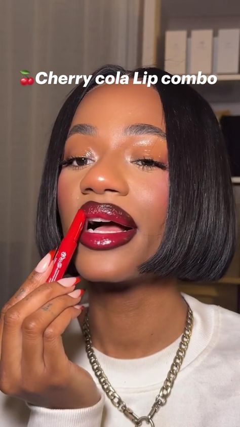 Cherry Cola Lip Combo: A delicious and refreshing lip color that will make you feel like you're sipping on a cherry Red Lipstick Makeup Looks, Makeup Tips For Brown Eyes, Glossy Lips Makeup, Fat Oil, Face Beat Makeup, Makeup For Black Skin, Brown Skin Makeup, Lip Makeup Tutorial, Lip Combo