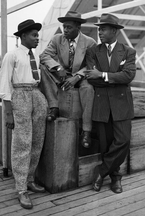 #blackamerican #gentlemen #style #fashion #1940s #mensfashion 1940s Mens Fashion, Fashion Style Guide, 1950s Mens Fashion, Mens Fashion Style, Zoot Suit, Fashion 1940s, 1950s Mens, Art Fabric, Instant Art