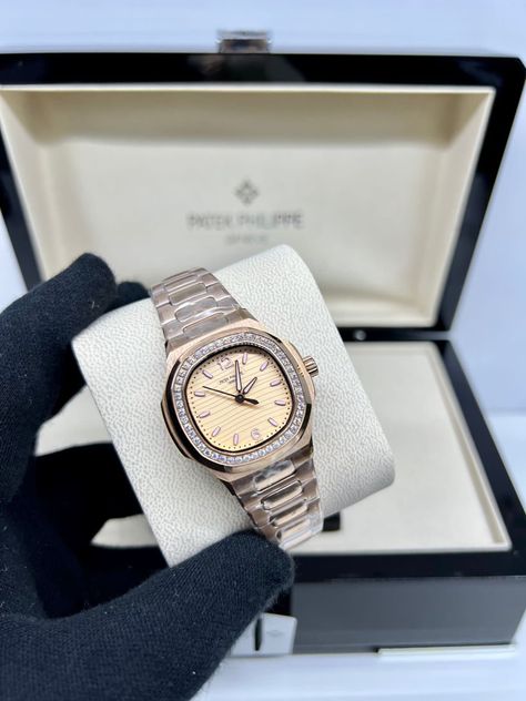 Patek Watch Women, Philip Patek, Patek Philippe Women, Female Watches, Patek Watches, Philip Watch, Pretty Watches, Baby Dior, Couple Watch