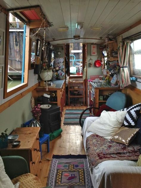 Posts on imintheleaves tagged as caravan Canal Boat Interior, Narrowboat Interiors, Boat House Interior, Houseboat Living, Camper Makeover, Boat Interior, Van Home, Van Living, Floating House