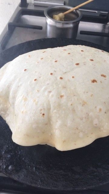 How To Make Rotis, Roti Recipe Guyanese, Roti Recipe Easy, Roti Recipe Indian, Soft Roti Recipe, Roti Bread, Guyanese Recipes, Trinidad Recipes, Trini Food