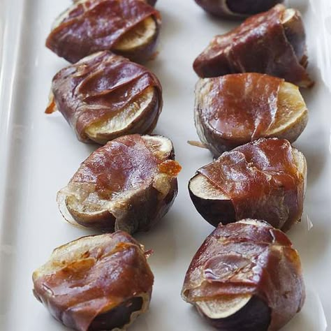 Prosciutto Recipes, Roasted Figs, Barefoot Contessa, Ina Garten Recipes, Best Christmas Recipes, Fig Recipes, Game Day Snacks, Food Network, Small Bites