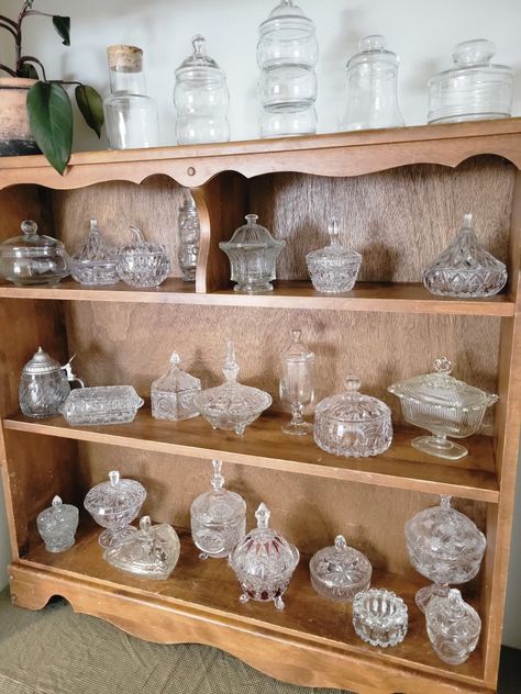 Vintage Glassware Candles, Thrifted Candle Containers, Vintage Vessel Candles, Vintage Glass Candles, Making Beeswax Candles, Garage To Living Space, Antique Boutique, Candle Crafts, Rustic Rose