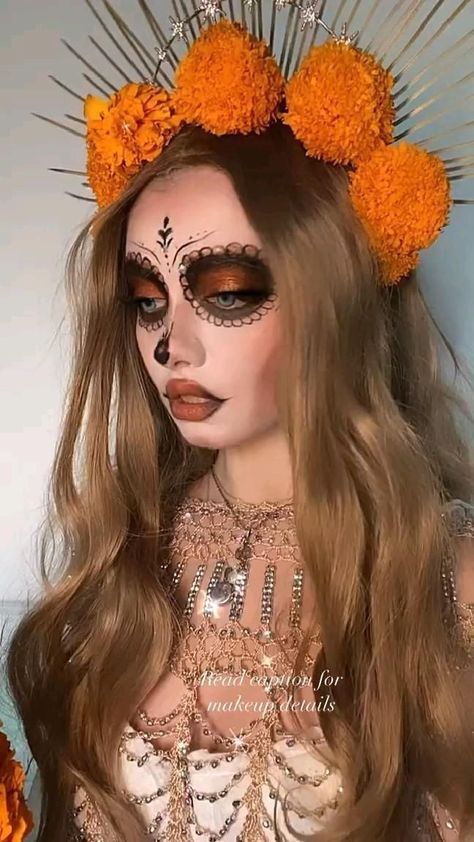 Catrina Makeup, Halloween Makeup Sugar Skull, Sugar Skull Costume, Dead Makeup, Cute Halloween Makeup, Halloween Beauty, Halloween Makeup Pretty, Sugar Skull Makeup, Halloween Makeup Inspiration