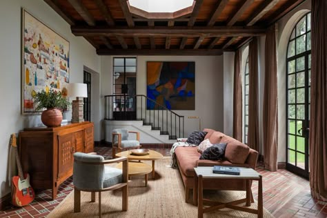 Home Tour: A 1930s historic home in Seattle gets a modern makeover Haris Kenjar, Terracotta Floor Tiles, Modern Floor Plans, Modern Renovation, Terracotta Floor, Seattle Homes, Spanish Style Home, Spanish Style Homes, Residential Interior Design