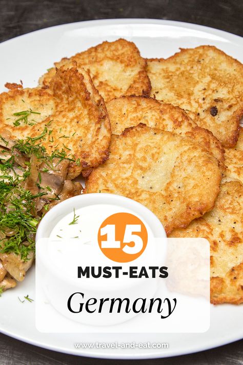 What to eat in Germany - 15 dishes you must try when you visit Germany! Here you will find typical food and dishes of Germany. Käsespätzle and more! Typical German Food, Munster Germany, German Dishes, Germany Food, Bremen Germany, Visit Germany, Amsterdam Travel, German Food, What To Eat