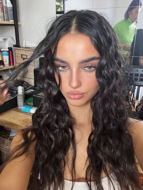 Ella Christo, Dark Curly Hair, Model Aesthetic, Long Wavy Hair, Clean Skincare, Dream Hair, Hidden Gem, Curled Hairstyles, Dark Hair