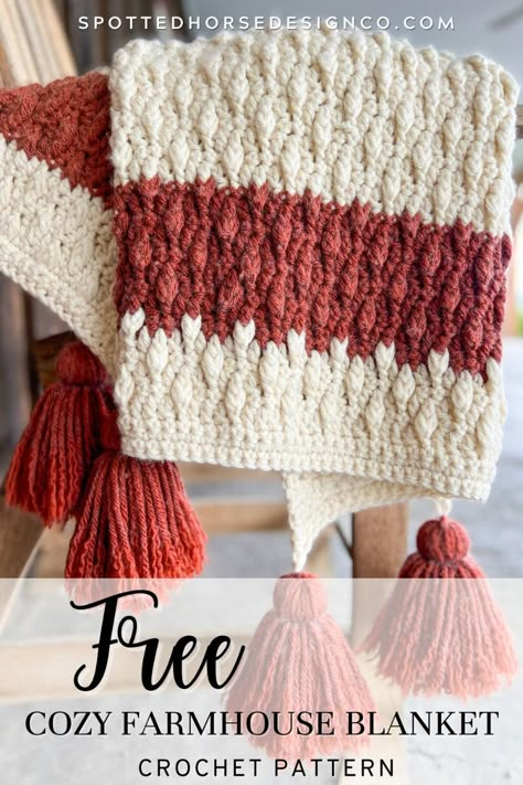 Snuggle up in ultimate warmth with our Chunky Crochet Blanket pattern! Perfect for beginners and seasoned crocheters alike, this easy-to-follow pattern uses super bulky yarn to create a luxurious, cozy blanket in no time. Whether you’re looking to add a handmade touch to your home decor or searching for the perfect gift, this chunky blanket is a must-make. Pin now to save for your next crochet project and start crafting your new favorite blanket today! Blanket Edges Ideas, Crochet Blanket Edges Ideas, Blanket Ideas Crochet, Chunky Crochet Blankets, Chunky Blanket Pattern, Farmhouse Blanket, Chunky Yarn Crochet Pattern, Bulky Yarn Crochet, Bulky Yarn Patterns