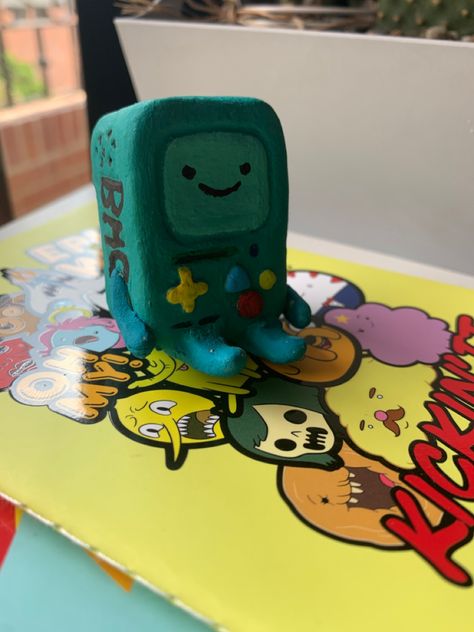 Adventure Time Air Dry Clay, Air Dry Clay Disney, Clay Bmo, Cartoon Clay Art, Clay Figures Aesthetic, Clay Adventure Time, Adventure Time Clay, Clay Model, Clay Inspo