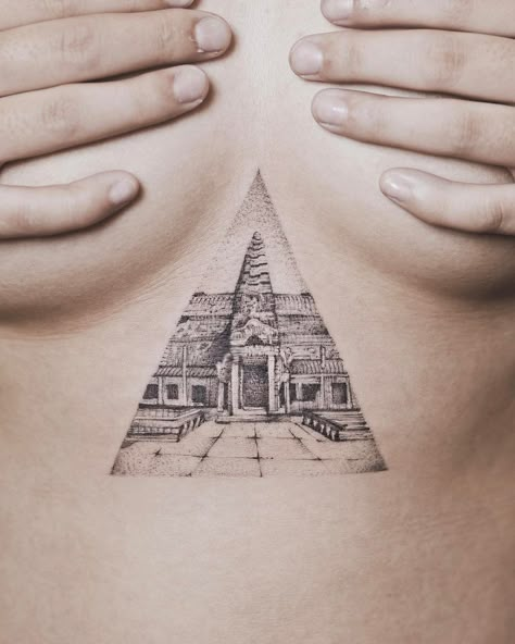 Angkor Wat temple from Cambodia. My hometown 🇰🇭 Ankor Watt Tattoos, Khmer Tattoo Cambodia, Angkor Wat Tattoo, Cambodia Tattoo, Tattoo Khmer, Cambodian Tattoo, Khmer Design, Khmer Tattoo, Best Couple Tattoos