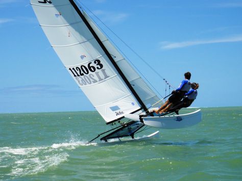 Hobie Cat 16 Laser Sailing, Hobie Cat, Catamaran Sailing, Sailing Dinghy, Sail Life, Sailboat Painting, Sailing Vessel, Pirate Life, Tall Ships