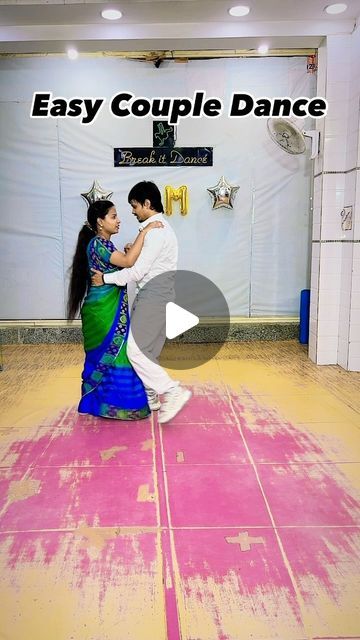 Couple Dance Wedding Indian, Easy Dance Steps For Wedding, Best Couple Dance Videos, Couple Dance Songs Wedding, Wedding Couple Dance Video, Bachata Dance Couple, Couple Dance Poses, Dress For Reception, Couples Dance