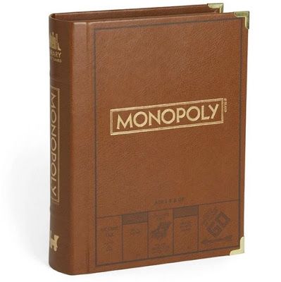 EPBOT: CRAFT TIME: Turn Your Board Games Into Pretty Display Books! Library Classic, Monopoly Cards, Board Game Box, Board Games Diy, Monopoly Money, Card Game Accessories, Monopoly Game, Home Goods Store, Vintage Board Games