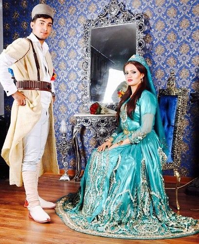 Traditional Persian Clothing, Iran Clothes, Traditional Iranian Clothing, Iranian Clothes, Persian Clothing, Persian Dress, Iranian Culture, Iran Culture, Muslim Culture