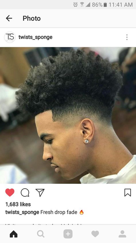 Taper Fade Curly Hair, Fade Haircut Styles, Drop Fade Haircut, Black Hair Cuts, Curly Hair Fade, Taper Fade Haircut, Wavy Hair Men, Haircut Types, Faded Hair