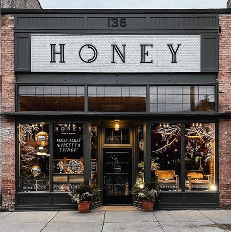 Brick Building Exterior Makeover, Small Storefront Ideas, Vintage Warehouse Interior Design, Painted Brick Store Fronts, White Storefront Design, Commercial Storefront Design, Bakery Storefront Design, Rustic Store Fronts, Vintage Storefront Design