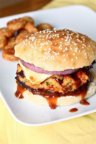 {bbq chicken burgers} using ground chicken means i can pile as much bacon on-top as i can fit! Chicken Burger Sauce, Bbq Chicken Burgers, Burger Sauce Recipe, Bbq Sauce Homemade Easy, On A Bun, Bbq Burger, Chicken Burgers Recipe, Grilled Bbq Chicken, Chicken Burger