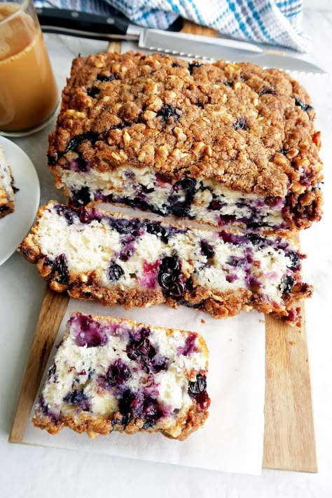 Blueberry Coffee Cake Recipe, Blueberry Loaf Cakes, Blueberry Coffee, Blueberry Coffee Cake, Coffee Cake Recipe, Coffee Cake Recipes, Crumb Cake, Dessert For Dinner, Orange Juice