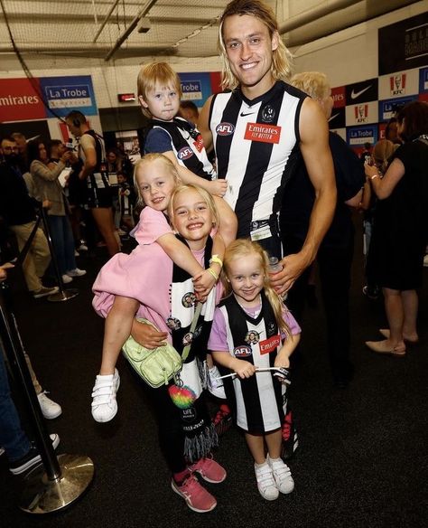 Darcy Moore, Nick Daicos, Collingwood Football Club, Australian Football, Sport Player, Good Old, Football Club, Vision Board, Football