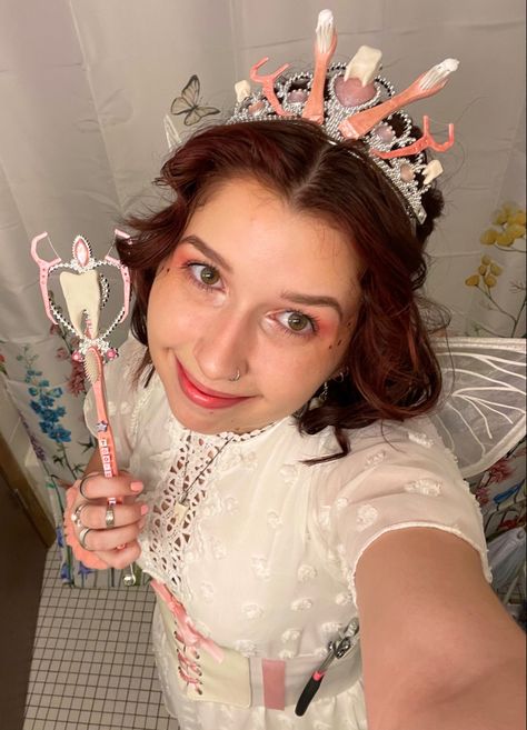 Scary Tooth Fairy Costume, Tooth Fairy Halloween Costumes, Tooth Fairy Makeup, Halloween Reference, Tooth Fairy Halloween, Tooth Fairy Costume, Tooth Fairy Ideas, Tooth Fairy Costumes, Fairy Costume Women