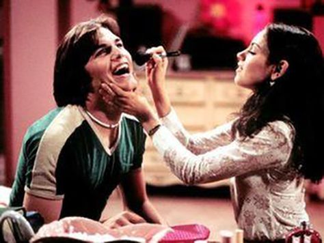 Kelso and Jackie 4ever Jackie And Kelso, Jackie Kelso, Ashton Kutcher Mila Kunis, Jackie That 70s Show, Michael Kelso, 70 Show, Hollywood Wedding, Ashton Kutcher, That 70s Show