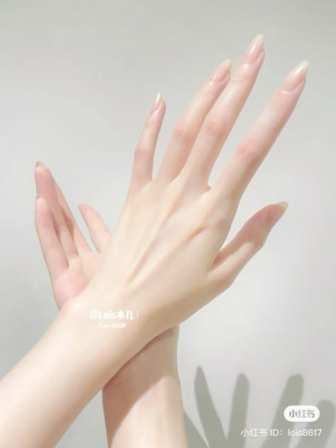 French Manicure Long Nails, Long Natural Nails, Hand Reference, Pretty Gel Nails, روتين العناية بالبشرة, Beauty Goals, Pretty Hands, Pretty Skin, Dream Nails