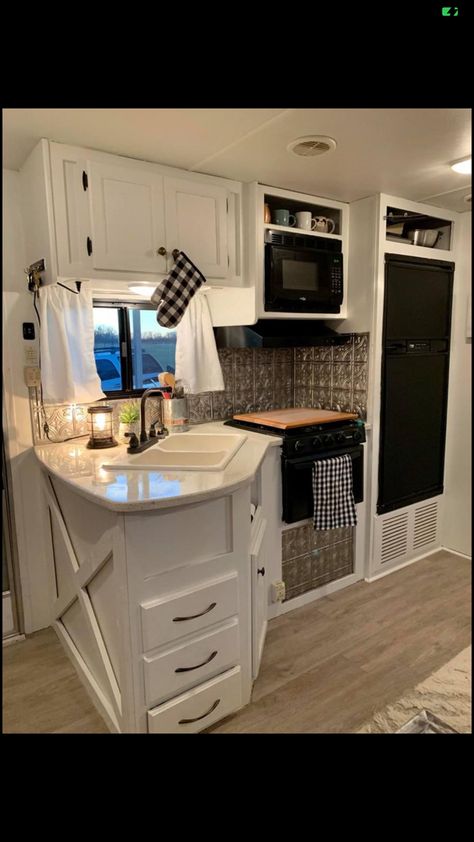 Camper Makeover Farmhouse Style, Palomino Puma Camper Remodel, Small Rv Decorating Ideas Rv Interior, Small Camper Makeover, Rv Decorating Ideas Rv Interior, Camper Decorations, Small Travel Trailer Remodel, Living In A Camper, Rv Updates