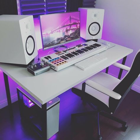 Music Studio Interior Design, Music Studio Interior, Ideas Habitacion, Song Structure, Music Studio Decor, Home Recording Studio Setup, Recording Studio Setup, Dj Room, Minimalist Studio