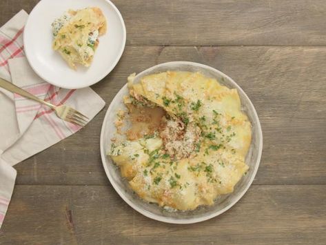 Bundt Pan Lasagna Recipe | Food Network Kitchen | Food Network Bundt Pan Lasagna, Pan Lasagna Recipe, Pan Lasagna, Bundt Pan Recipes, Pasta Lasagna, Stuffed Pasta, Comfort Dishes, Bundt Pan, Pan Recipes