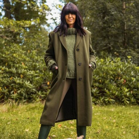 Knitting Our Roll Up Knit Down Jumper - Lauren Aston Designs Herringbone Overcoat, Green Hunter Boots, The Traitors, Claudia Winkleman, Claudia Dress, White Ruffle Blouse, Jumper Knitting Pattern, Big Knits, Green Tweed