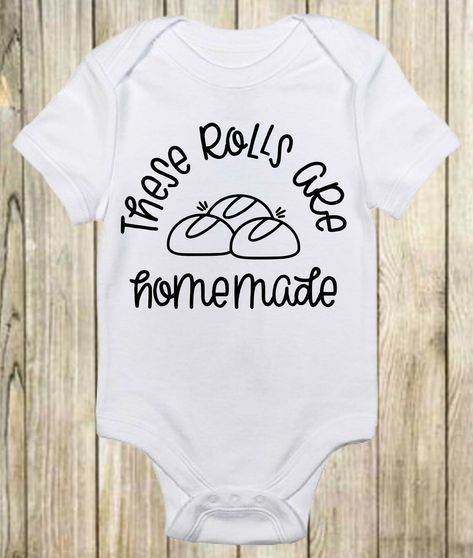 Funny Thanksgiving Onesie®- My Rolls are Homeade Onesie- Funny Onesies- Thanksgiving Baby Outfit- Turkey Baby Bodysuit-Cute Thanksgiving Tee by ShowerTimeBabyWear on Etsy Circuit Onesie Ideas, Funny Onesies For Boys, Baby Onesie Cricut Ideas, Cricut Onesie Ideas Boy, Funny Onsie Ideas, Baby Onsies Ideas Boy, Thanksgiving Onesie Boy, Baby Onsie Designs, Boy Onesie Ideas