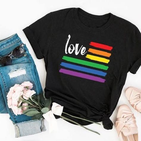 Pride Ideas, Pride Aesthetic, Canvas Shopper Bag, Lgbt T Shirts, Pansexual Pride, Vintage Tee Shirts, Gay Fashion, Pride Outfit, Rainbow Shirt