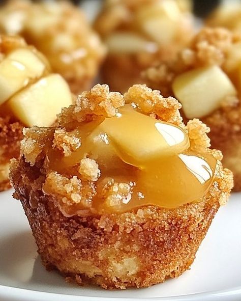 Avani Recipes | Apple Crisp Bites 😍 | Facebook Apple Crisp Bites, Recipe For Apple Crisp, Reese's Peanut Butter Cheesecake, Cake Roll Recipes, Strawberry Shortcake Recipes, Apple Dessert Recipes, Apple Crisp Recipes, Pecan Pie Recipe, Peanut Butter Brownies