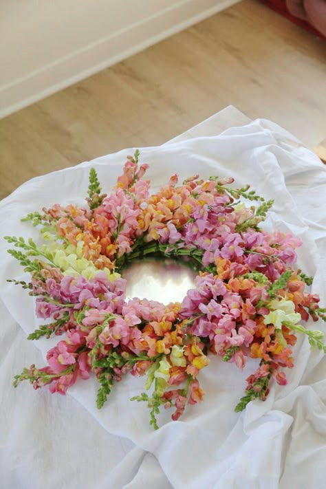 Snapdragon Wedding, Snapdragon Flowers, Floral Design Studio, Flower Farmer, Cut Flower Garden, Wreath Diy, Arte Floral, Flower Farm, Beautiful Blooms