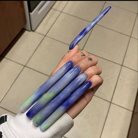 Rave Nails, Crazy Nail Designs, Long Fingernails, Crazy Nail Art, Punk Nails, Ombre Acrylic Nails, Crazy Nails, Acrylic Nails Coffin Pink, 웃긴 사진