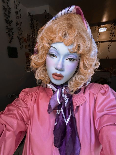 #halloween #halloweenmakeup #junobirch #halloweencostume #halloweenideas #halloweencostumeswomen #alienmakeup #explorepage #cute Juno Birch Costume, Juno Birch Makeup, Drag Couture, Juno Birch, Drag Ideas, Vintage Alien, Alien Makeup, 2024 Halloween, Halloween 2024