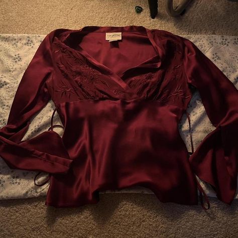 🍓VINTAGE BELL SLEEVE SILK... - Depop Thrifting Manifestation, Lana Condor, Bell Sleeve Shirt, Burgundy Fashion, Whimsy Goth, 2000s Fashion Outfits, Vintage Bell, Rory Gilmore, Vintage Fits