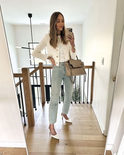 White Tweed Jacket Outfit, Jeans Outfit Night Out, Jeans Outfit Dressy, White Heels Outfit, Tweed Jacket Outfit, Celine Belt, White Tweed Jacket, Jeans Outfit For Work, White Jacket Women