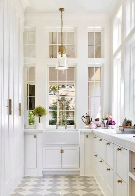 Breathtaking white kitchen pantry with checkered floors and farm sink - Holly Bell Design. #kitchenpantry #whitekitchendesign #coastalgrandmother Kitchen Floor Tiles Ideas, Set Sofa, Bell Design, All White Kitchen, White Kitchen Design, Home Luxury, Hello Lovely, Kitchen Floor Tile, Pantry Design