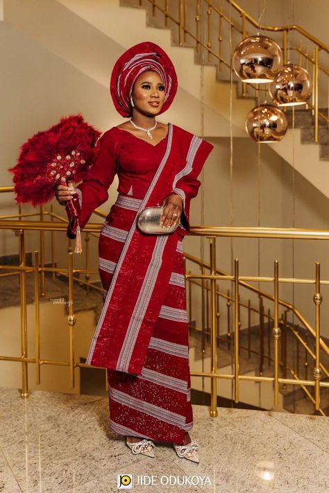 Yoruba asooke Igbo Attire For Women, Yoruba Photoshoot, Latest Yoruba Traditional Wedding Attire, Asoke Styles, Yoruba Attire, Nigerian Traditional Attire, Gown Dress For Women, Lace Gown Dress, Nigerian Traditional Dresses