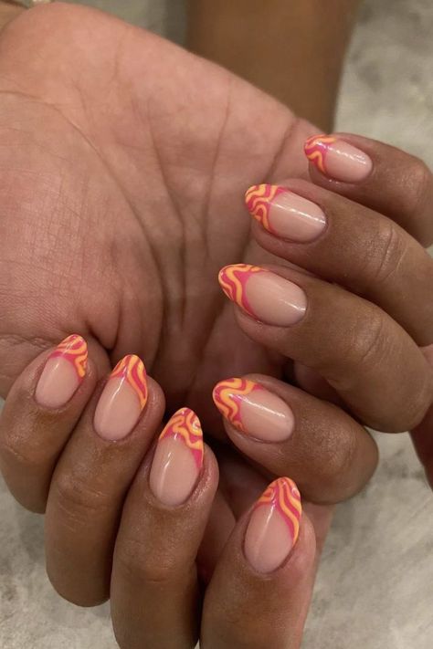 House Of Orange, Nail Fashion Trends, French Look, Chic Nail Designs, Romantic Nails, Spring Nail Trends, Summery Nails, Vibrant Nails, Fashion D