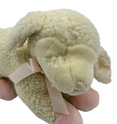 ad eBay - Vintage Plush Lullaby Lamb Sleepy Sheep Musical Jesus Loves Me Stuffed Animal - Buy Now, click the link (eBay) Cute Lamb, Space Toys, Vintage Plush, Preschool Toys, Jesus Loves Me, Jesus Loves, Vintage Pictures, Model Kit, Vintage Toys