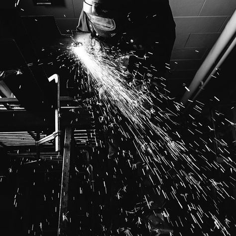 My parents met at #roymfg in the 80’s and I worked there a little bit in high school, and then kind of started a manufacturing engineering career by accident the 6 years following high school and working for Cold Stone Creamery. It’s not something I necessarily liked doing, but I got pretty decent at it. I have a super soft spot for trade work, specifically the metal industry and American manufacturing, and I really owe my entire life to it. So seeing images of fabrication and manufacturing alwa Welder Aesthetic, Welding Aesthetic, Mechanics Aesthetic, Tools Photography, Women Welder, Factory Photography, Shielded Metal Arc Welding, Tools Aesthetic, Underwater Welder