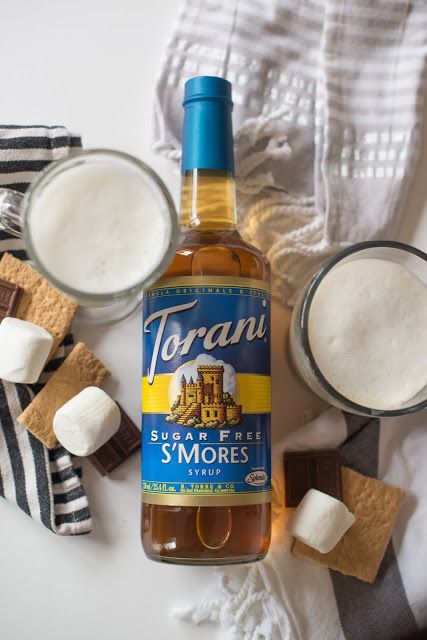 3 S'mores Inspired Holiday Drinks using Torani's Sugar Free S'mores Syrup. Torani Smores Syrup Recipes, Torani Syrup Recipes Coffee, Torani Drinks, Sugar Free Syrup Recipe, Torani Syrup Recipes, Flavored Coffee Recipes, Torani Recipes, Water Tok, Coffee Creations