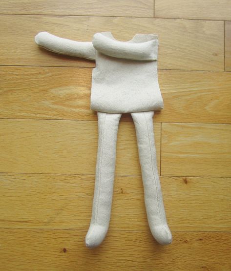 Rag Doll Free Sewing Pattern and Instructions – Amie Scott Ragdoll Sewing, Cat Doll Sewing Pattern, Doll Patterns Free Sewing, Sewing Pattern Free, Rag Doll Tutorial, Diy Rag Dolls, Fabric Doll Pattern, Doll Patterns Free, Doll Clothes Patterns Free