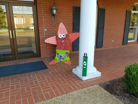 Patrick from SpongeBob Patrick From Spongebob, Spongebob Patrick, Scarecrow, Table Fan, Fall Decor