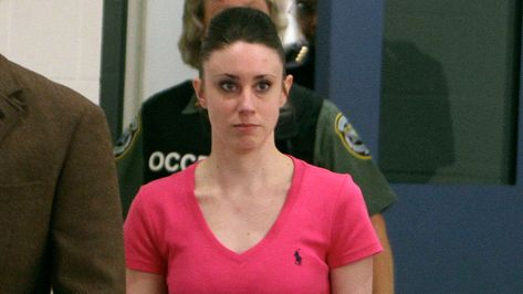 Where’s Casey Anthony Now? What Happened to Her? – StyleCaster Check more at https://healthtoday.care/wheres-casey-anthony-now-what-happened-to-her-stylecaster/ Spilled Drink, Casey Anthony, Restraining Order, Police Report, Irish Pub, Historical Events, Now What, Ex Boyfriend, Special People