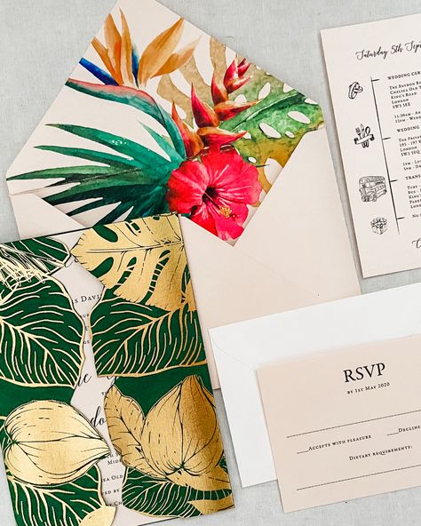 Tropical Floral Wedding Invitations, Tropical Theme Wedding Invitations, Tropical Glam Wedding Invitations, Wedding Invitations Tropical Theme, Tropical Chic Wedding Invitations, Jungle Wedding Invitations, Modern Tropical Wedding Invitations, Tropical Wedding Stationery, Tropical Wedding Invite