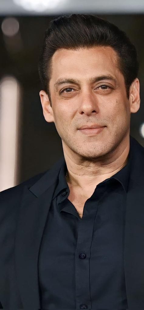 Salman Khan Birthday, Sultan Salman Khan, Pookalam Design, Salman Khan Wallpapers, Salman Khan Photo, Shikhar Dhawan, Ms Dhoni Photos, Fruits Photos, Vijay Actor